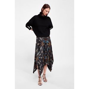 New Zara Sweater w/ Pearl Cuffs (Sz: M)